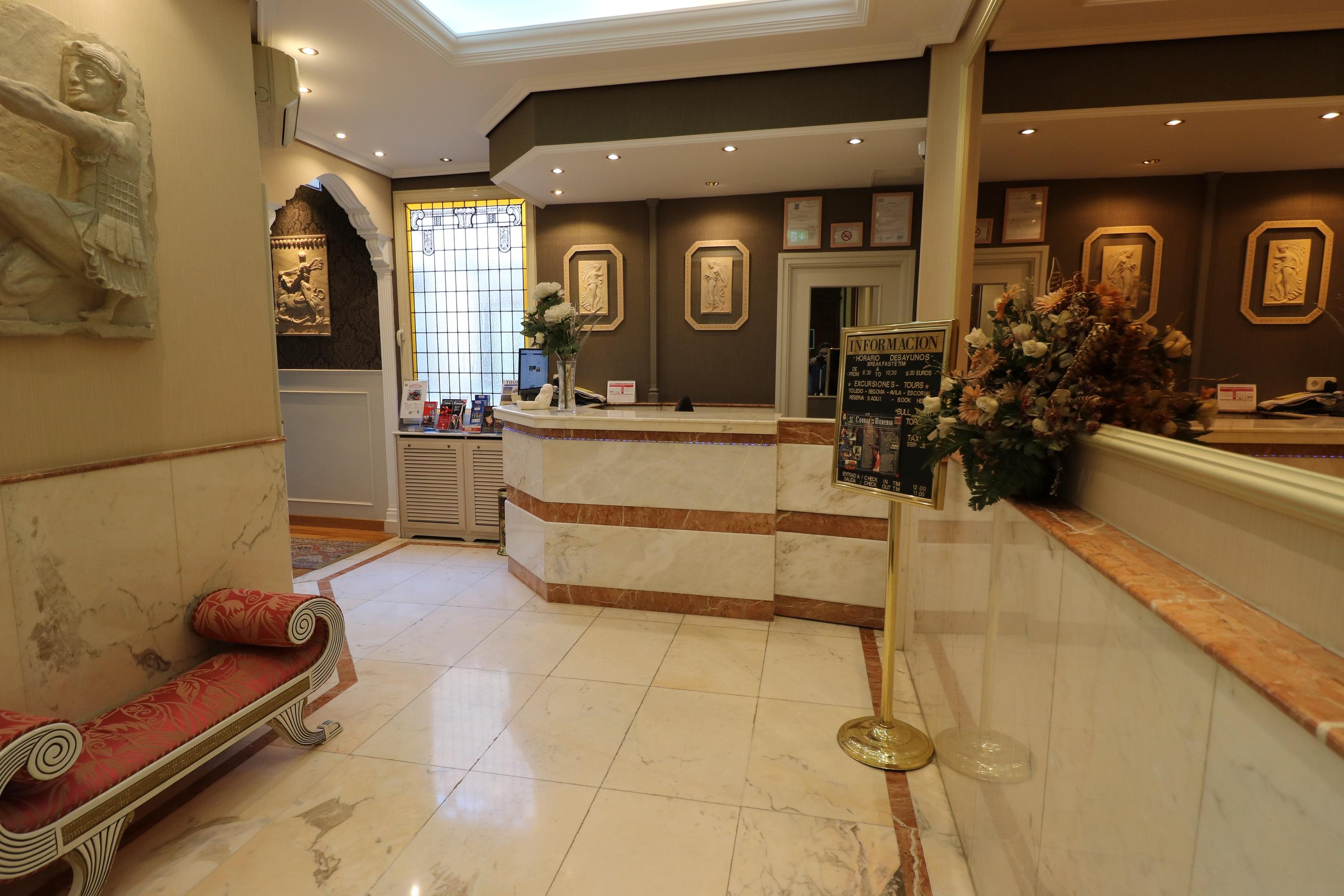 Hostal Hispano - Argentino Gran Via Madrid Exteriér fotografie